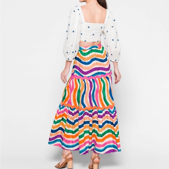 FARM Rio flower embroidered crop blouse size a large NWT - Picture 5 of 5